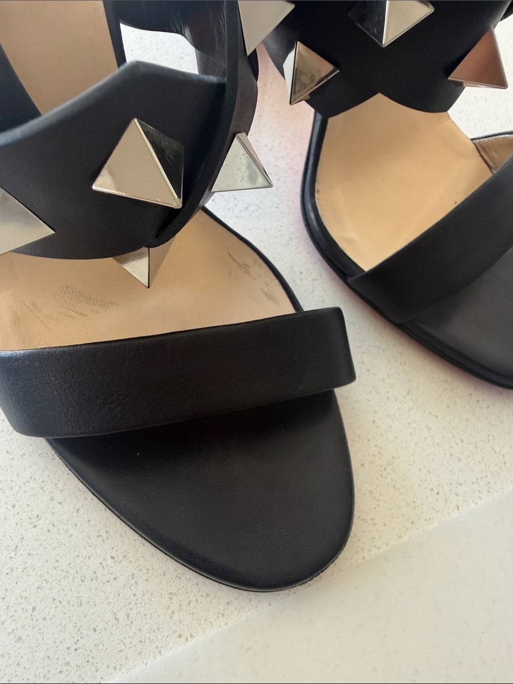 CHRISTIAN LOUBOUTIN black studded sandals - Picture 5 of 6